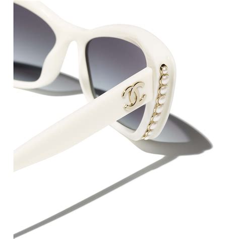 Chanel sunglasses diamond